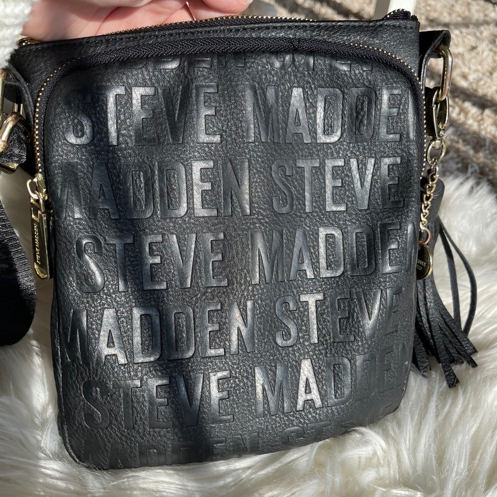 Steve Madden Black Crossbody Purse